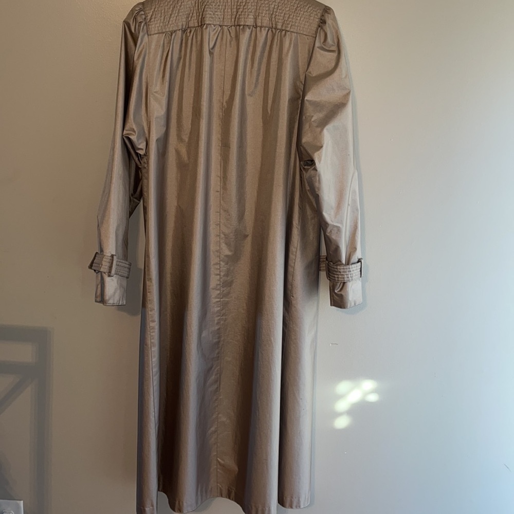 Windsor Bay women’s vintage Metallic pewter long belted Trench Coat Size 8 - Picture 9 of 12